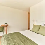 La Quinta Bordeaux-begles Hostel *